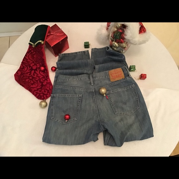 LEVI STRAUSS ” Original Riveted Men’s blue Jeans. - Picture 5 of 6